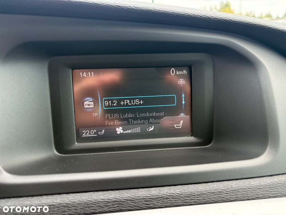 Volvo V40 D2 Summum - 21