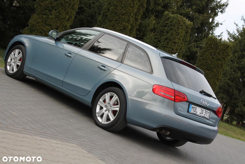 Audi A4 Avant 2.0 TDI Quattro - 17