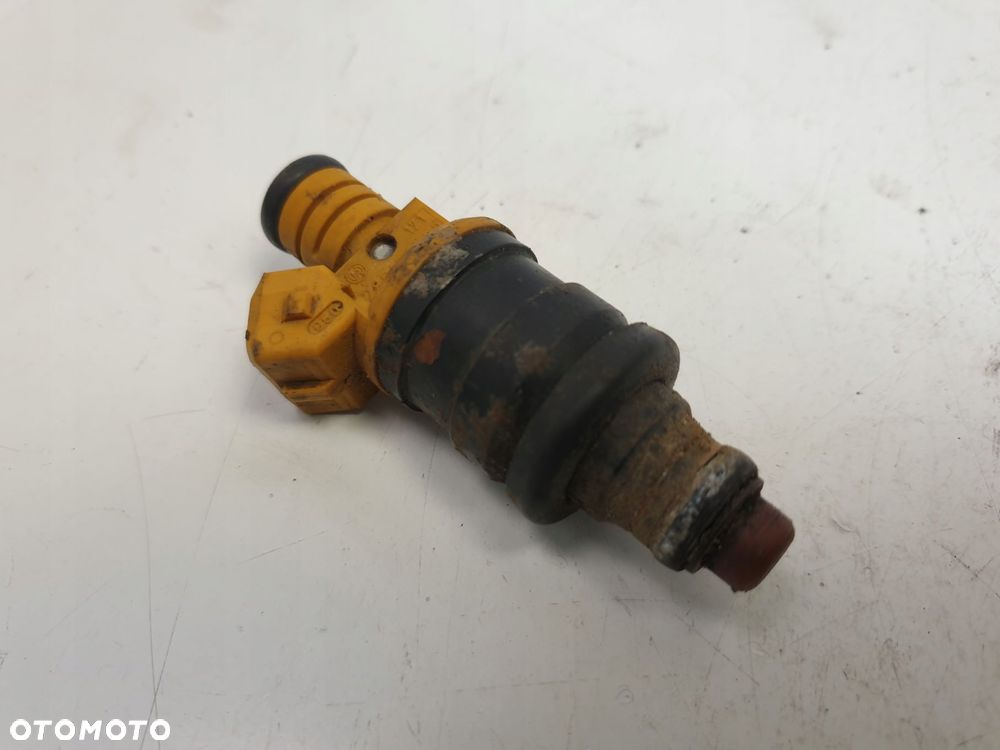 WTRYSKIWACZ Volvo 960 2.9 3.0 24V _ 0280150762 - 3