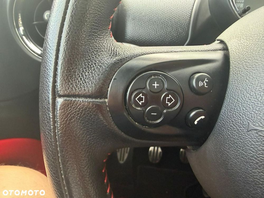 MINI John Cooper Works - 18