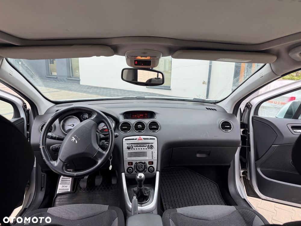 Peugeot 308 - 11