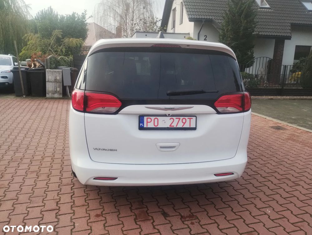 Chrysler Voyager - 8