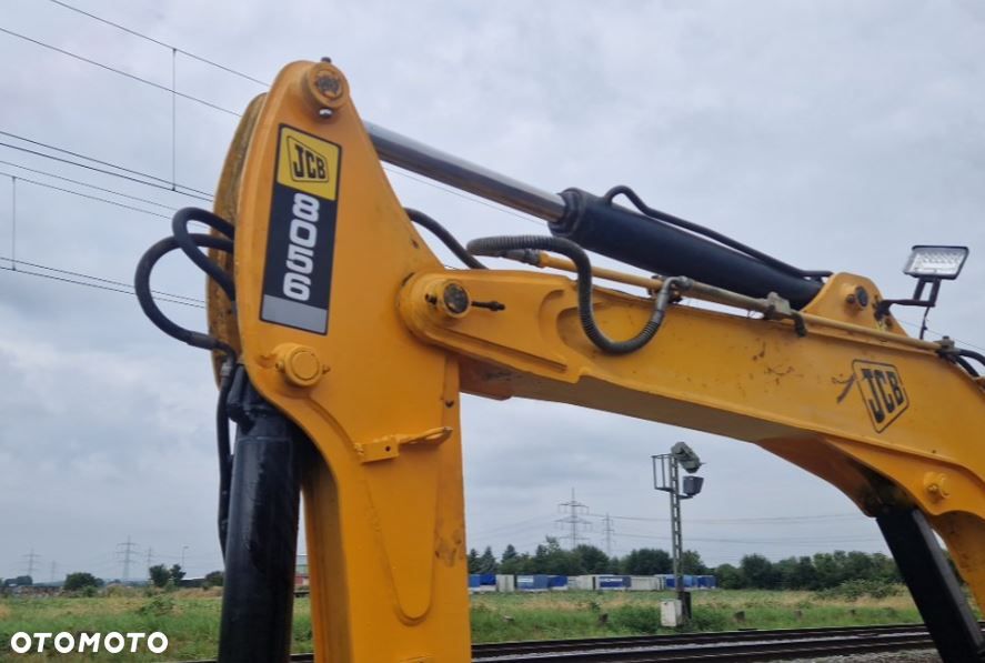 JCB 8056 - 7
