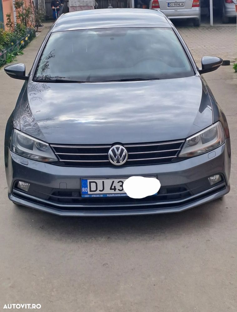 Volkswagen Jetta 2.0 TDI Comfortline - 10