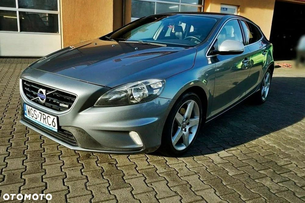 Volvo V40 D2 Base - 1