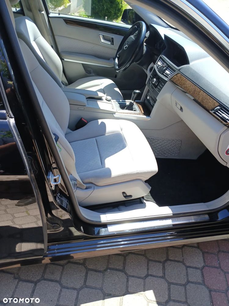 Mercedes-Benz Klasa E 250 CDI Classic - 6