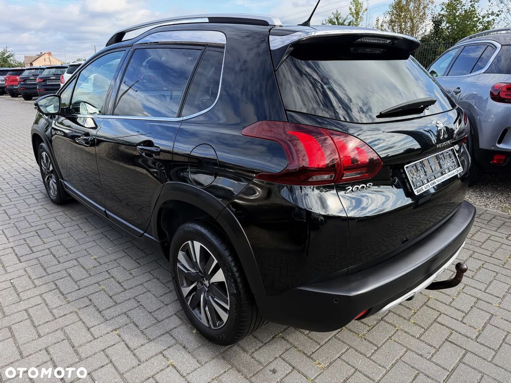 Peugeot 2008 BlueHDi 100 STOP & START Allure - 6