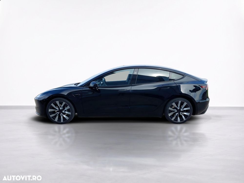 Tesla Model 3 Standard - 4