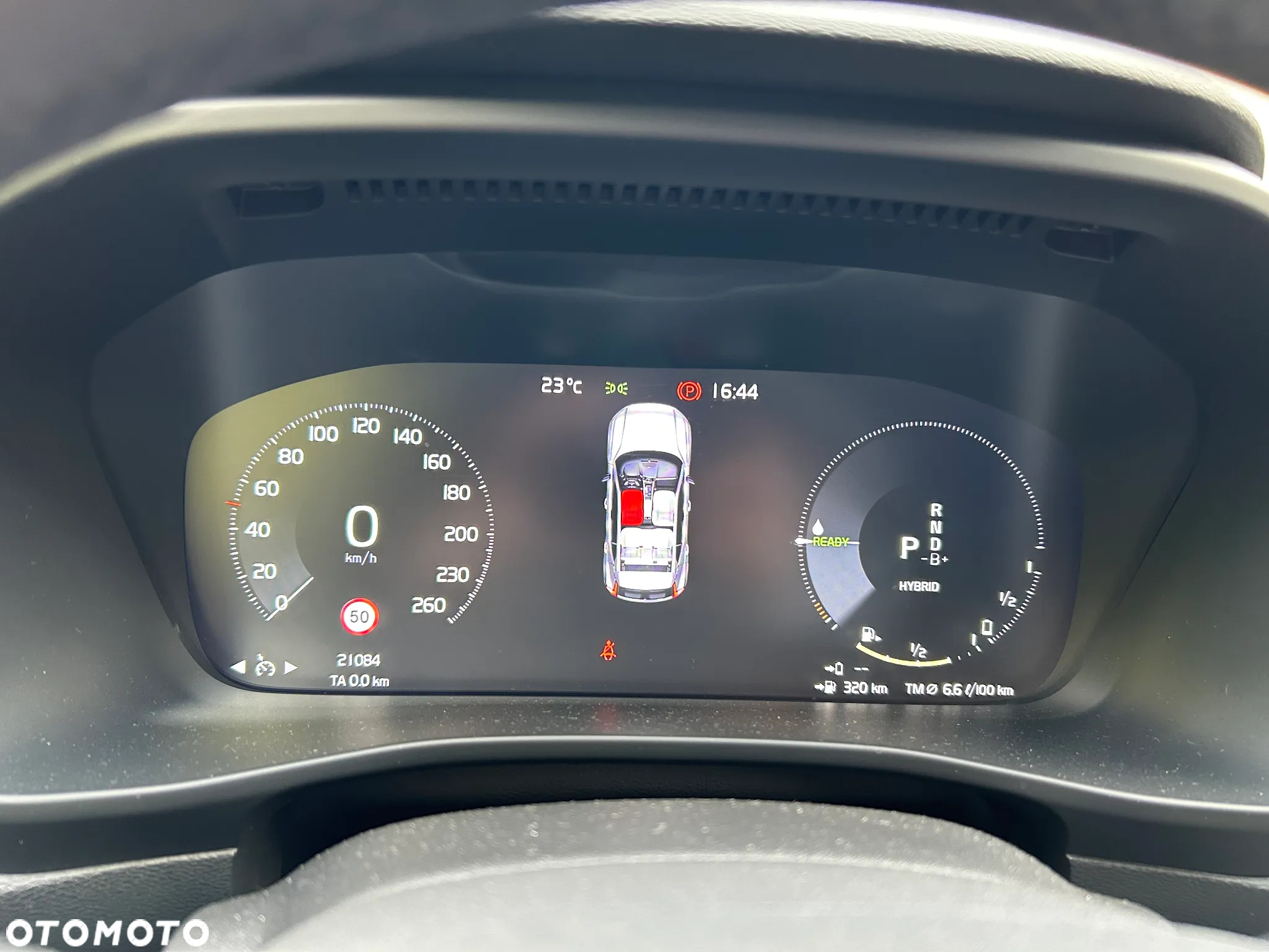 Volvo XC 40 T4 Plug-In Hybrid Plus Dark - 29