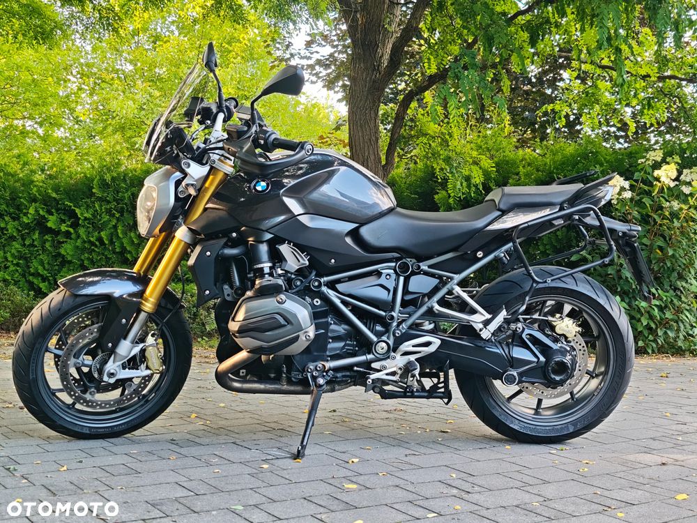 BMW R - 18