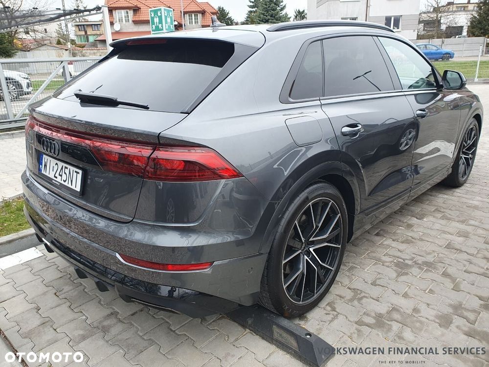 Audi Q8 - 6