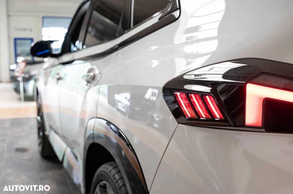 BMW XM 50e - 37