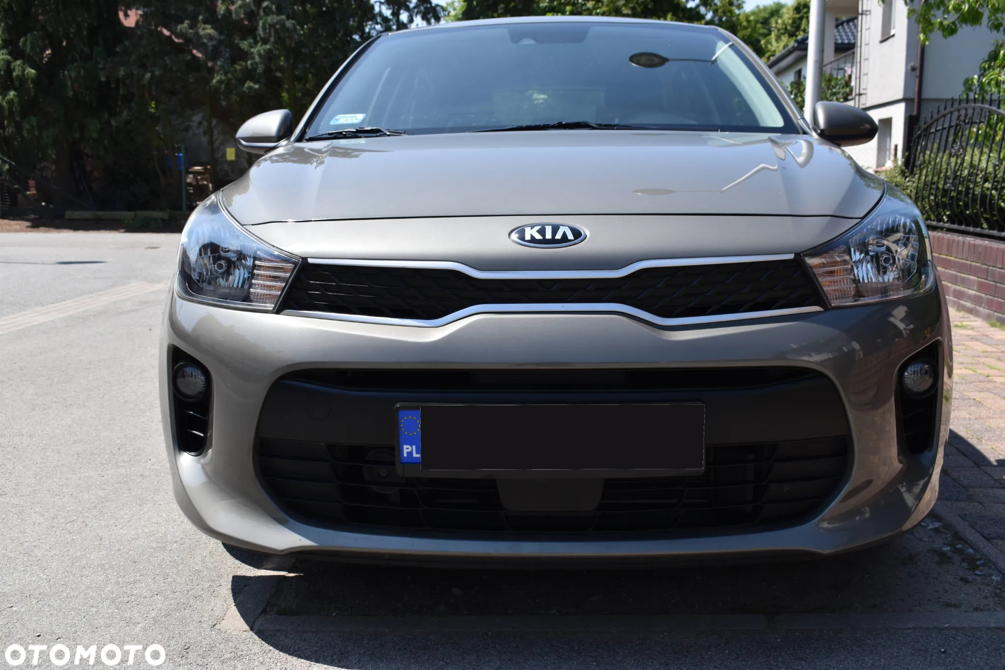 Kia Rio 1.2 L - 2