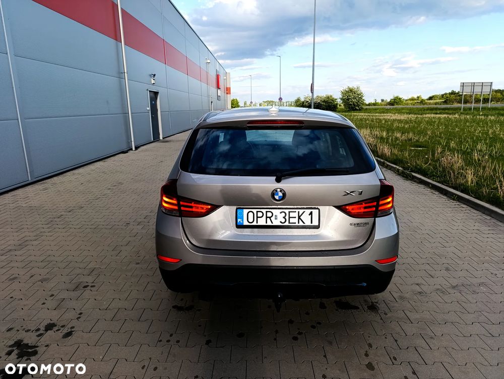 BMW X1 sDrive18d Sport Line - 22