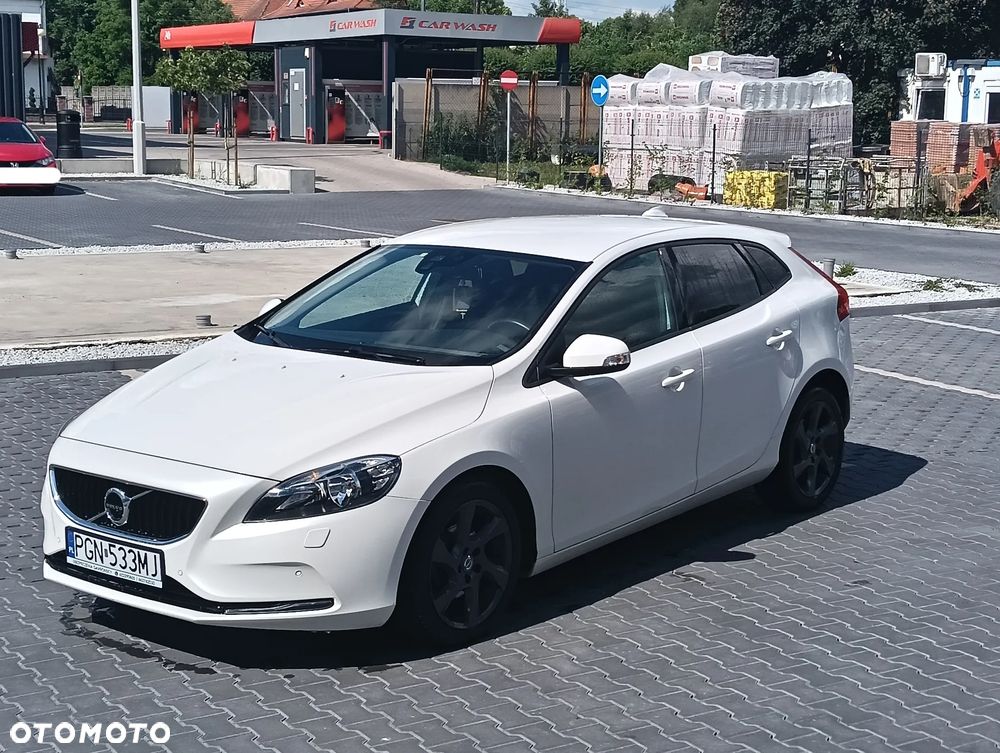 Volvo V40 - 1