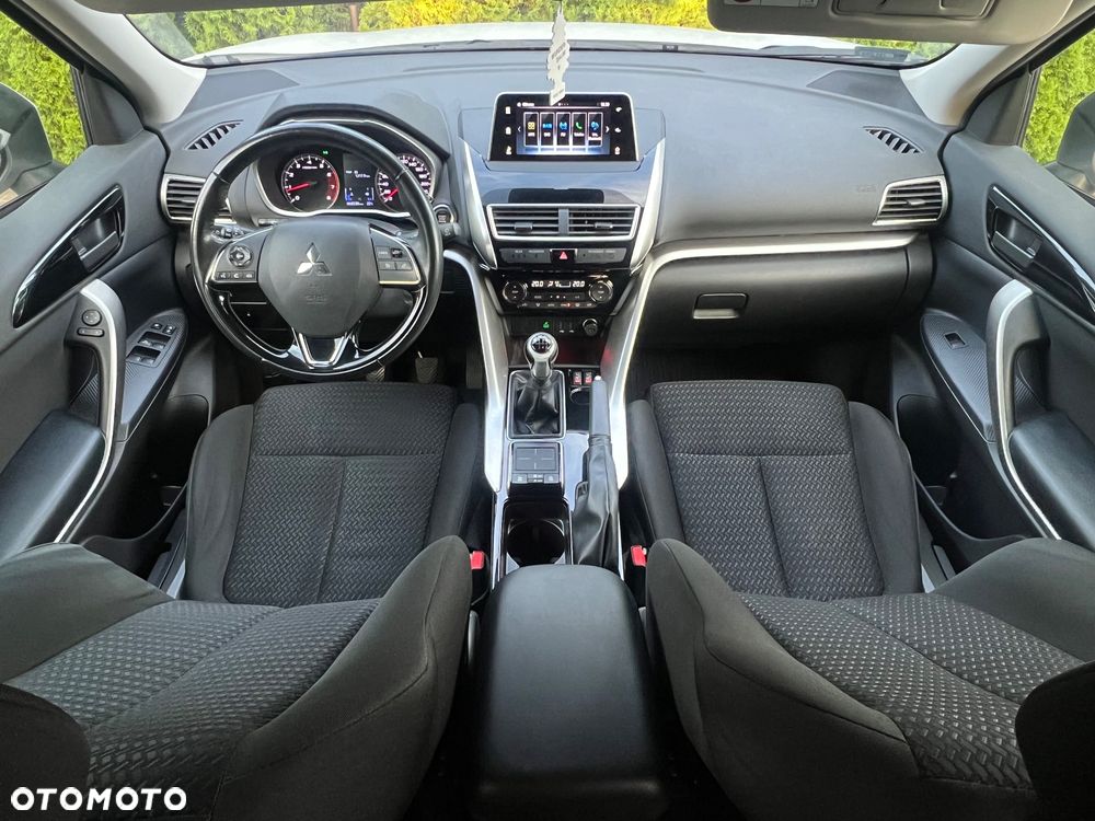 Mitsubishi Eclipse Cross 1.5 T Invite Plus - 9