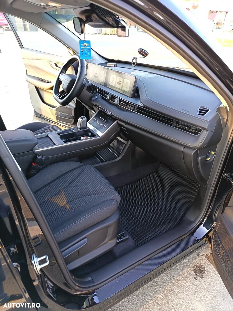 Chery Tiggo 4 1.5 TGDI DHT HEV Comfort - 11