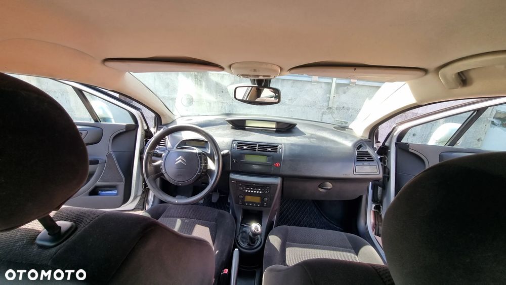 Citroën C4 - 15