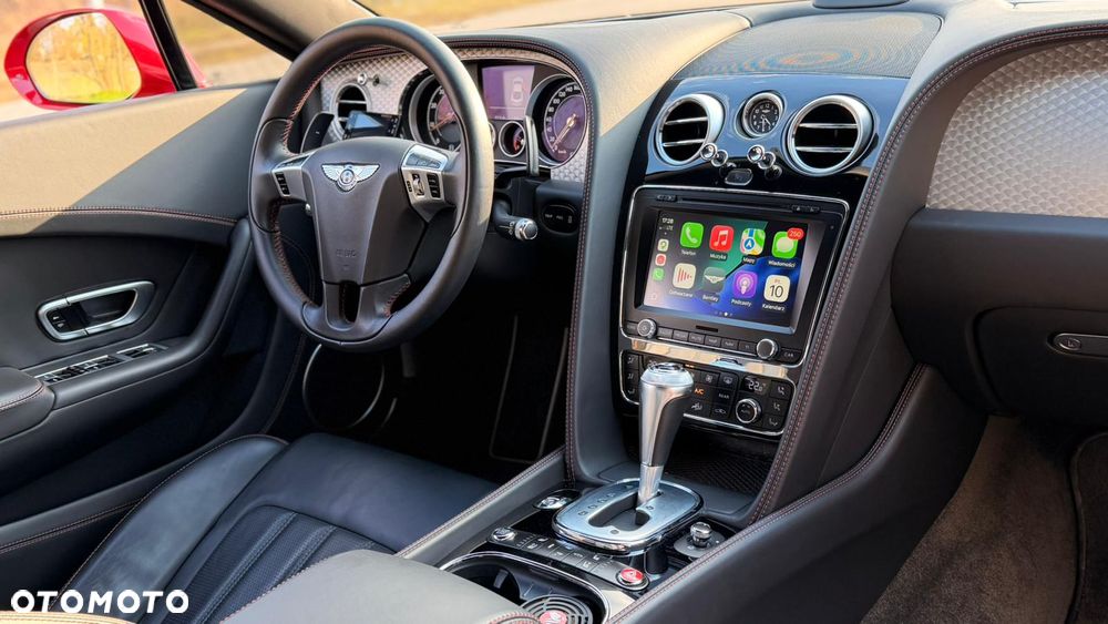 Bentley Continental GT V8 S - 35
