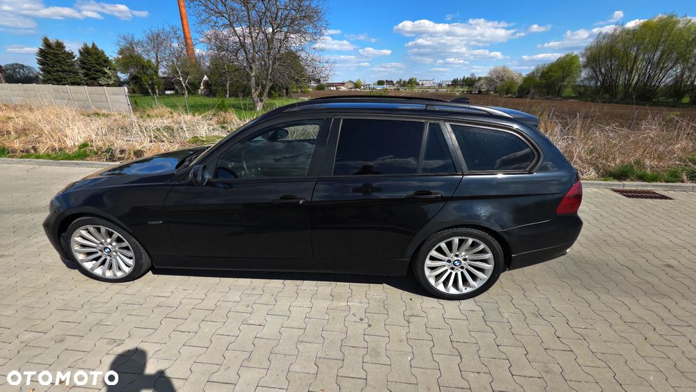 BMW Seria 3 320d DPF - 8