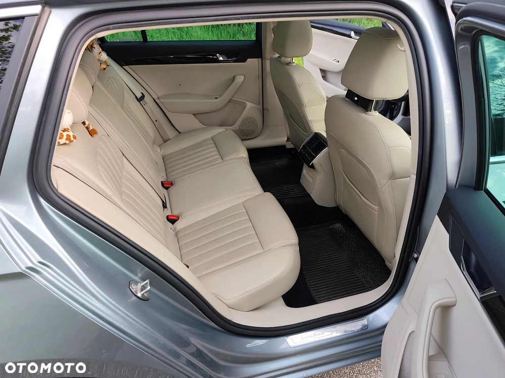 Skoda Superb 1.8 TSI L&K - 5