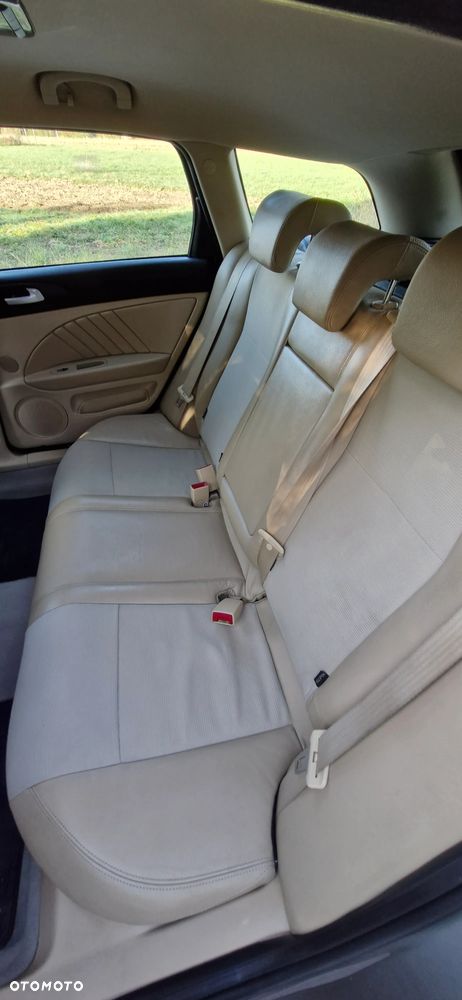 Alfa Romeo 159 2.0JTDM Sport Plus - 17