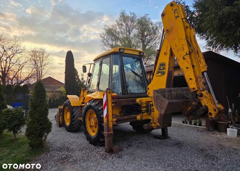 JCB 4CX - 4