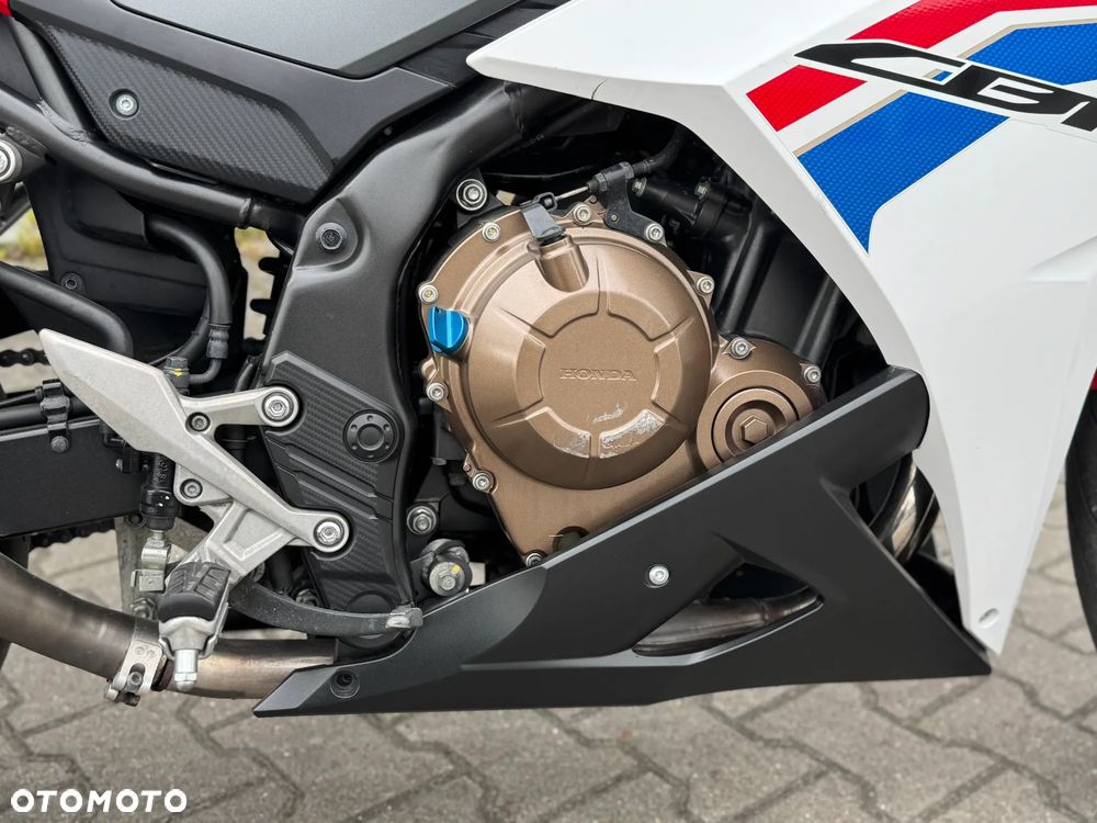 Honda CBR - 9