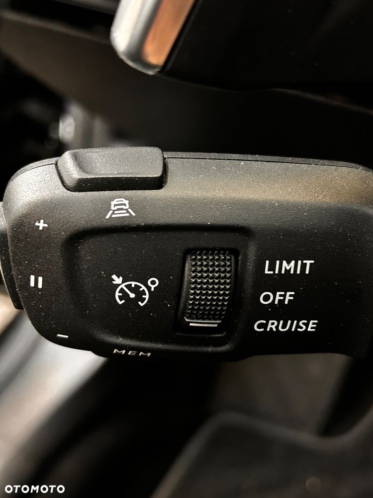 Peugeot 508 PureTech 180 EAT8 Allure - 29