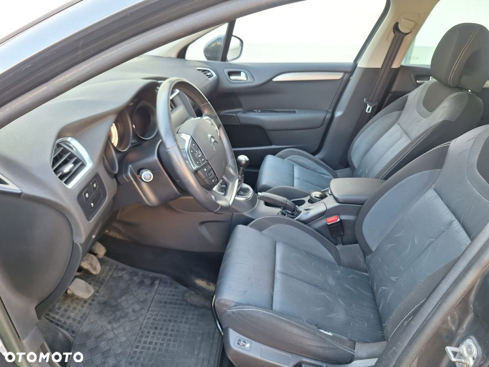 Citroën C4 VTi 120 Exclusive - 20