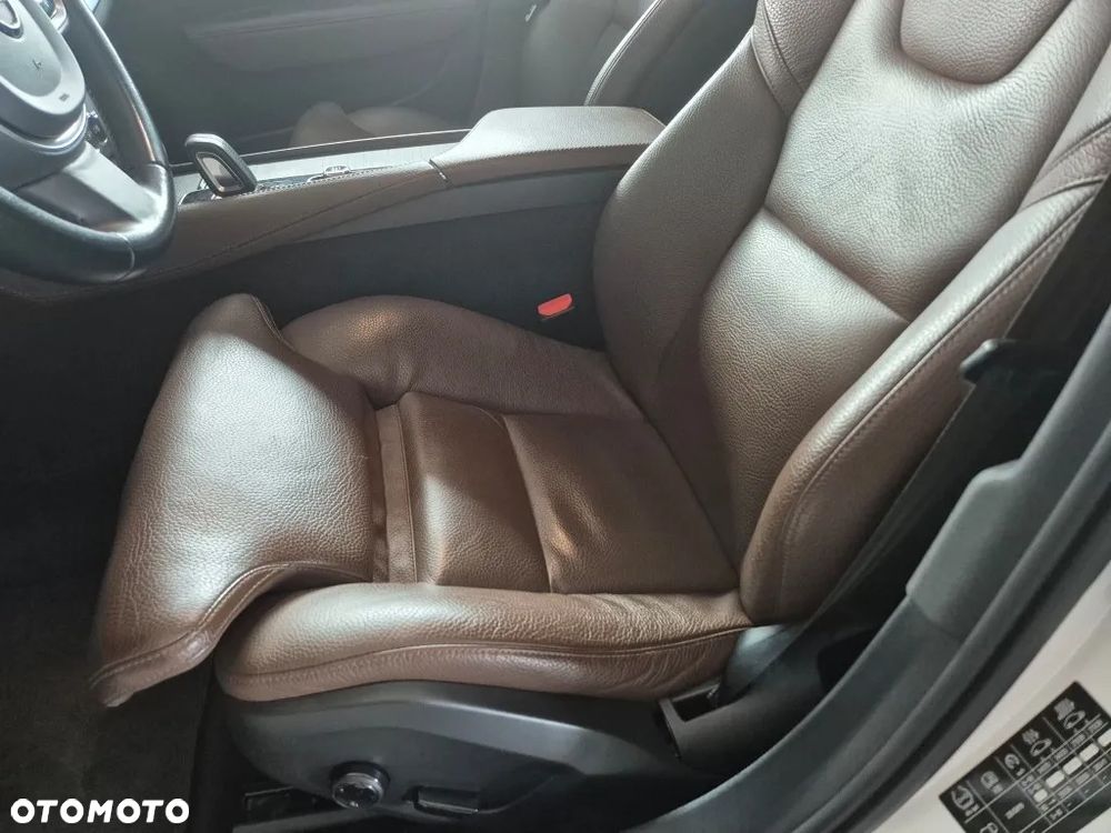 Volvo V90 Cross Country D5 AWD Pro - 13