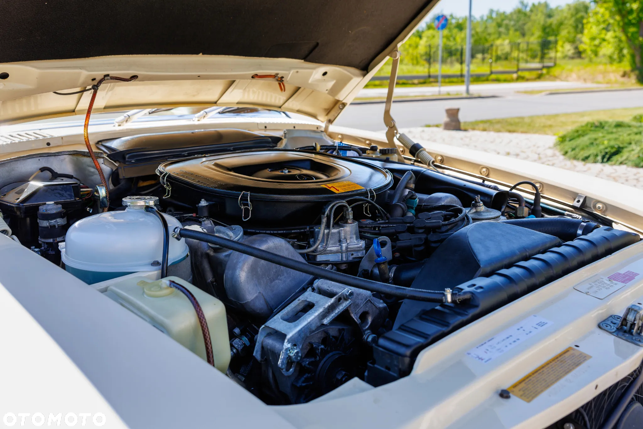 Mercedes-Benz SL - 16