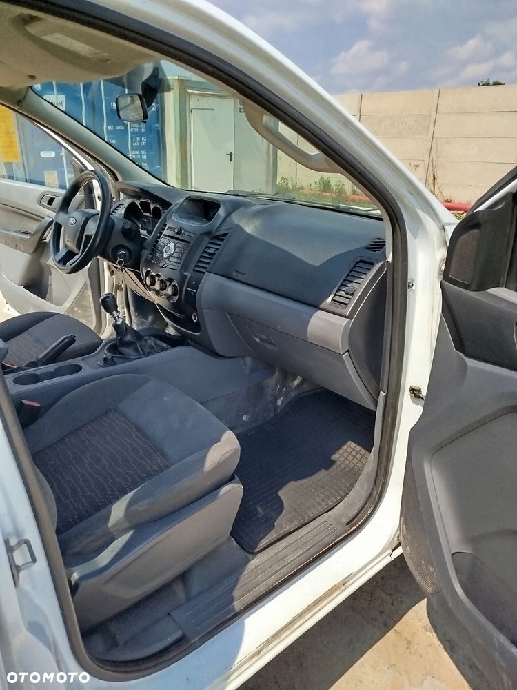 Ford Ranger - 8