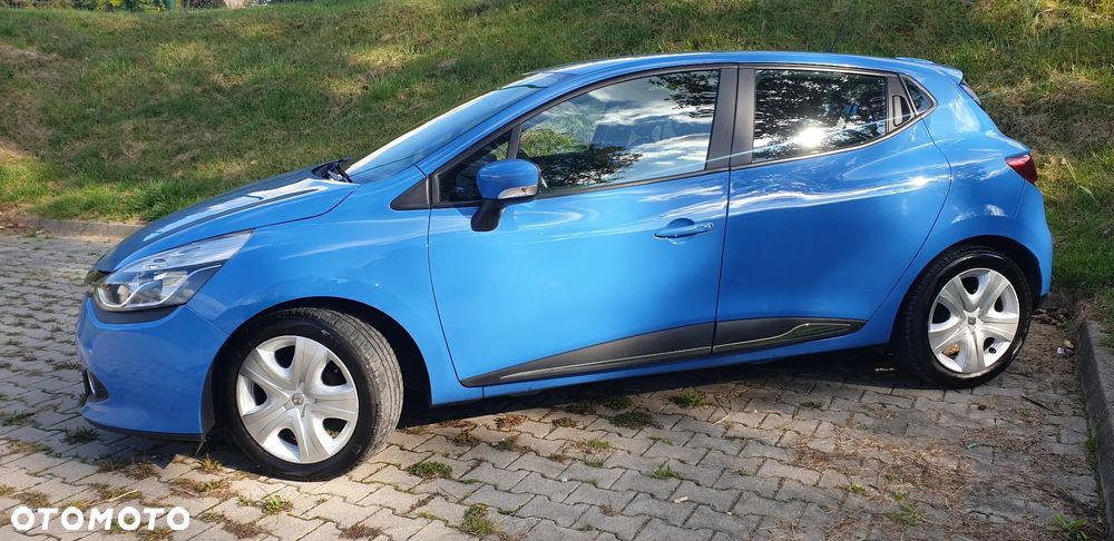 Renault Clio 1.2 16V Limited Plus - 6