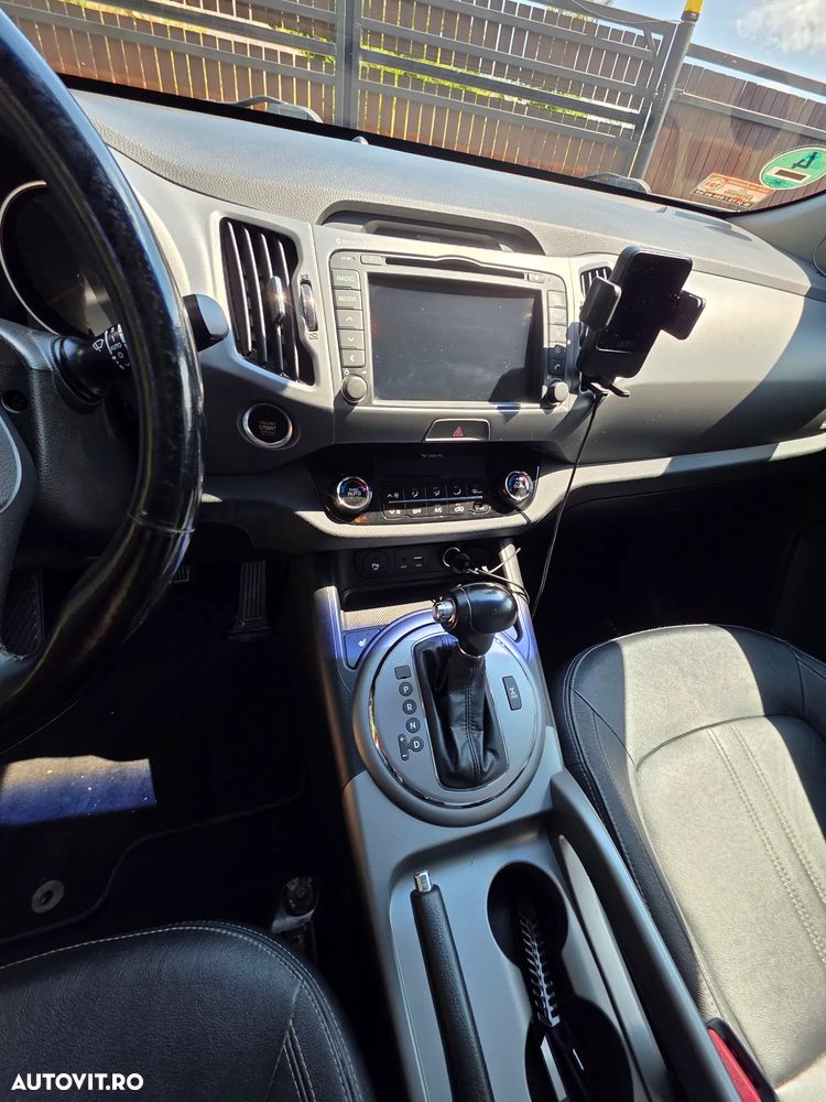 Kia Sportage 2.0 DSL 6AT 4x4 Style - 8