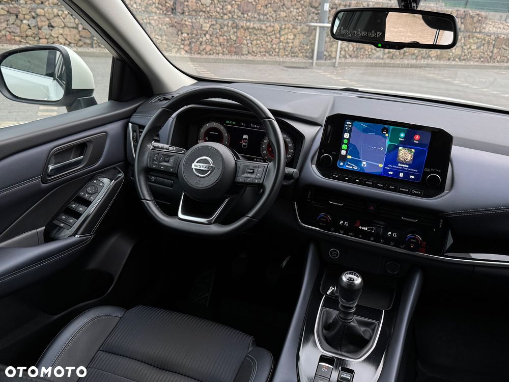 Nissan Qashqai 1.3 DIG-T N-WAY - 22