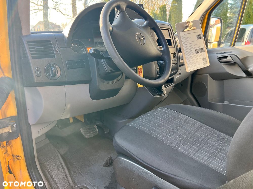 Mercedes-Benz SPRINTER - 7