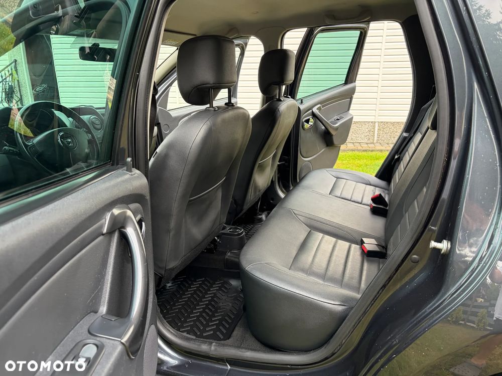Dacia Duster SCe 115 4x2 Celebration - 10