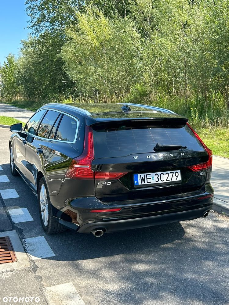 Volvo V60 B3 B Momentum Pro - 3