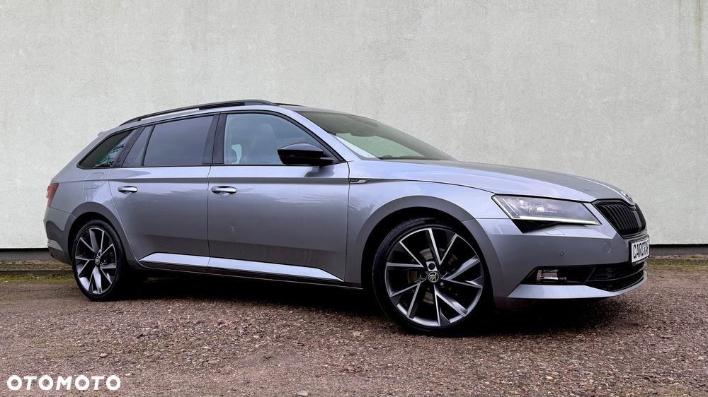 Skoda Superb 2.0 TDI 4x4 DSG SportLine - 23