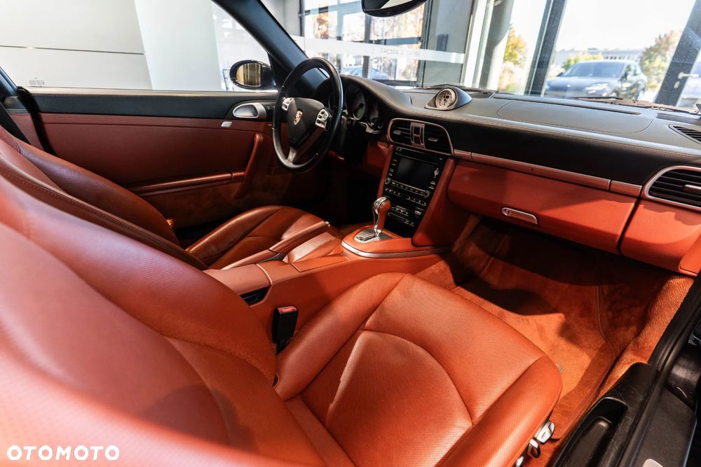 Porsche 911 Turbo Tiptronic S - 13