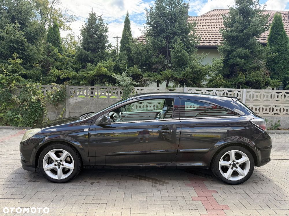 Opel Astra 2.0 T Cosmo - 2