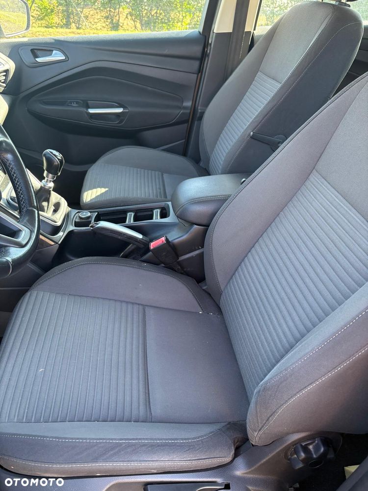Ford C-MAX - 17