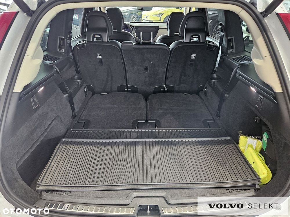 Volvo XC 90 - 33
