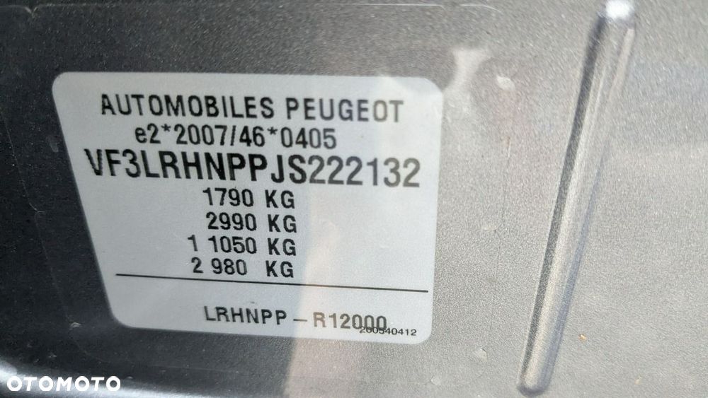 Peugeot 308 - 24