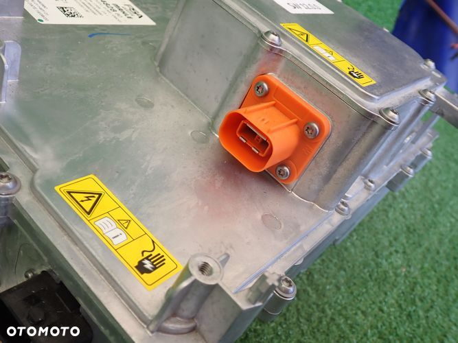 FALOWNIK KONWENTER MODUŁ BATERIA PEUGEOT 208 CORSA F CITROEN 9842482880 - 3