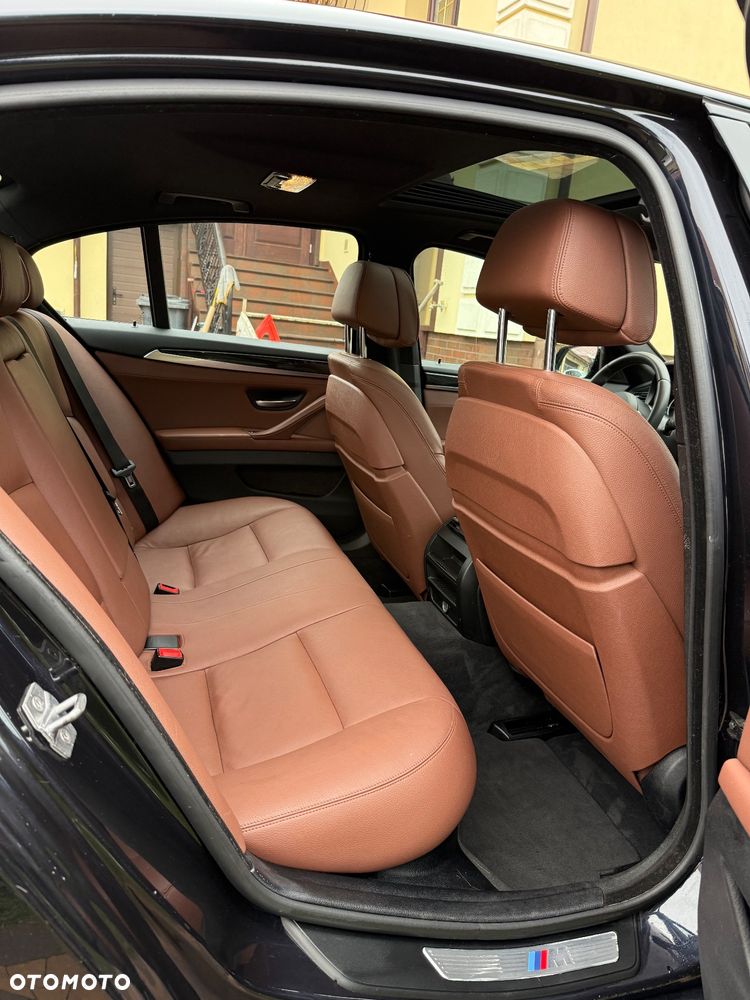 BMW Seria 5 520d Sport-Aut - 27