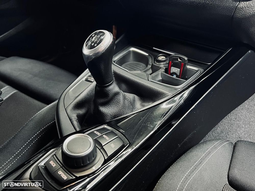 BMW 116 d Line Sport - 30