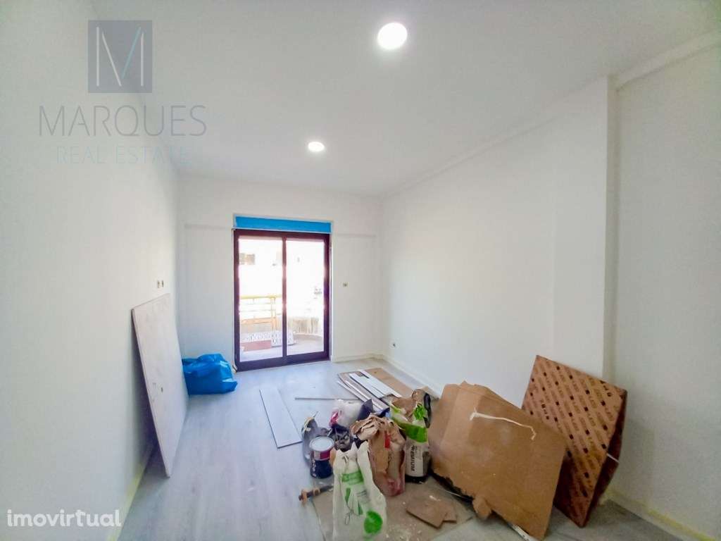 Apartamento T3 Duplex com garagem na Costa de Caparica - Grande imagem: 5/29