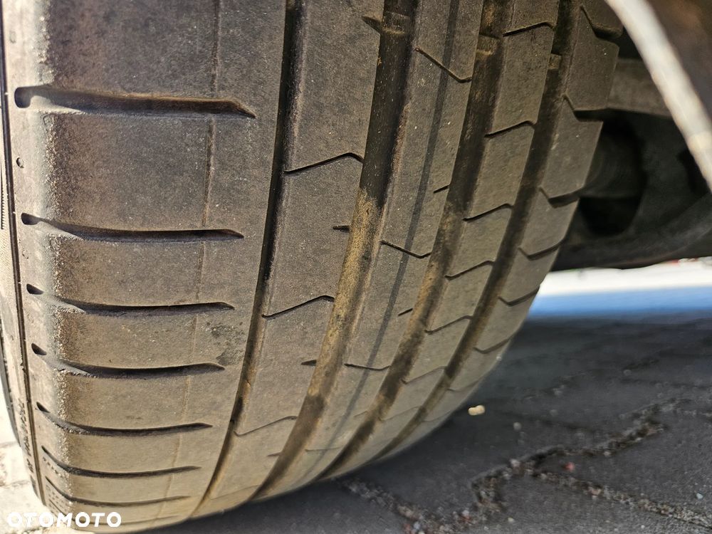 BMW Seria 5 525d xDrive Modern Line - 38